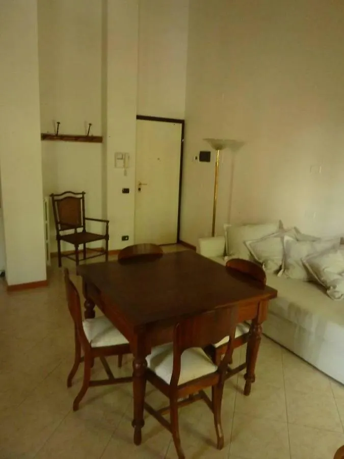 Ferienwohnung La Stanza Sui Cedri - Smart Working - Airport - Private Parking - Ducati - Philip Morris Bologna Italien