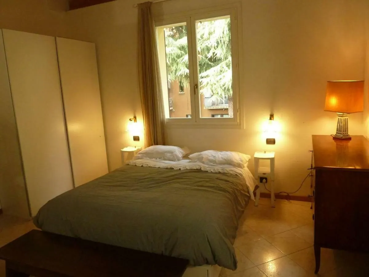 Apartment Ferienwohnung La Stanza Sui Cedri - Smart Working - Airport - Private Parking - Ducati - Philip Morris Bologna